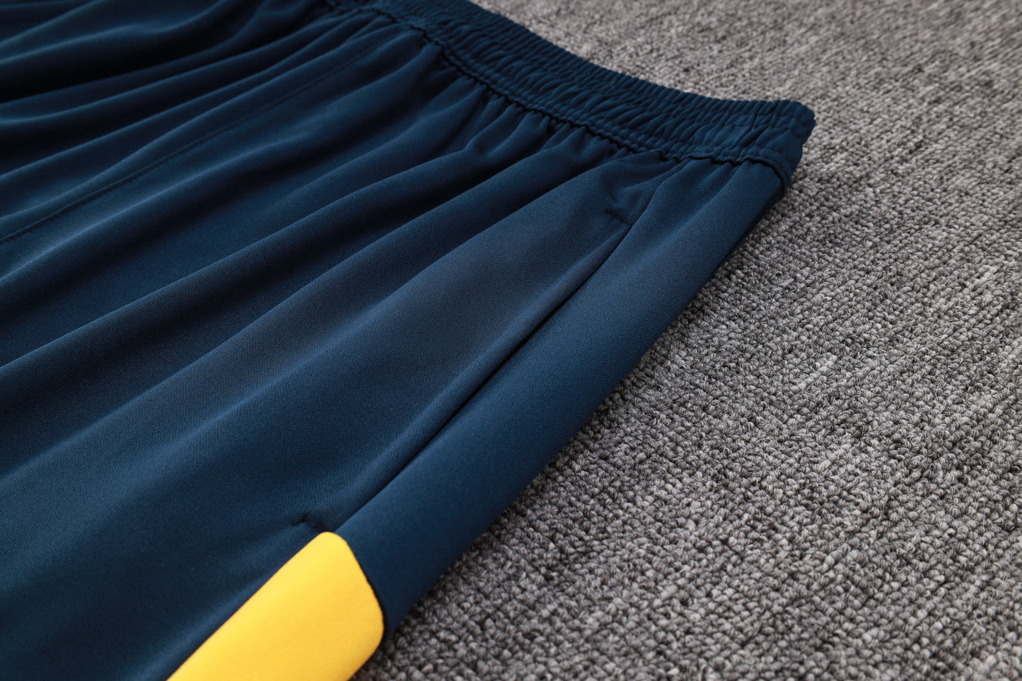 Real Madrid 1/4 Zip Tracksuit Set White/Navy/Yellow