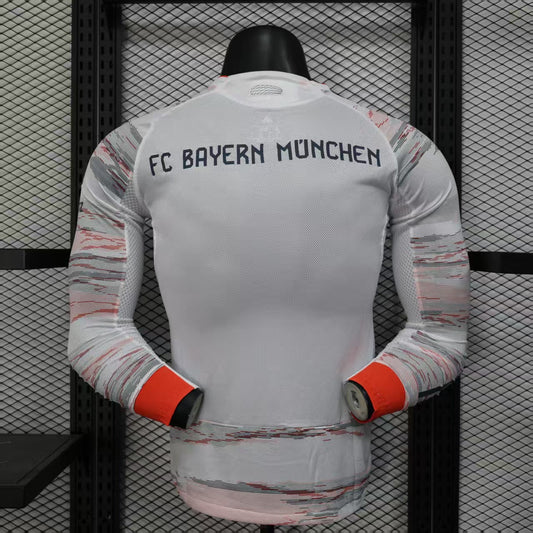 FC Bayern Munich 2025/26 Away