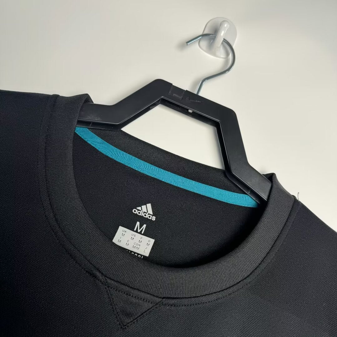 Real Madrid 2017/18 Away