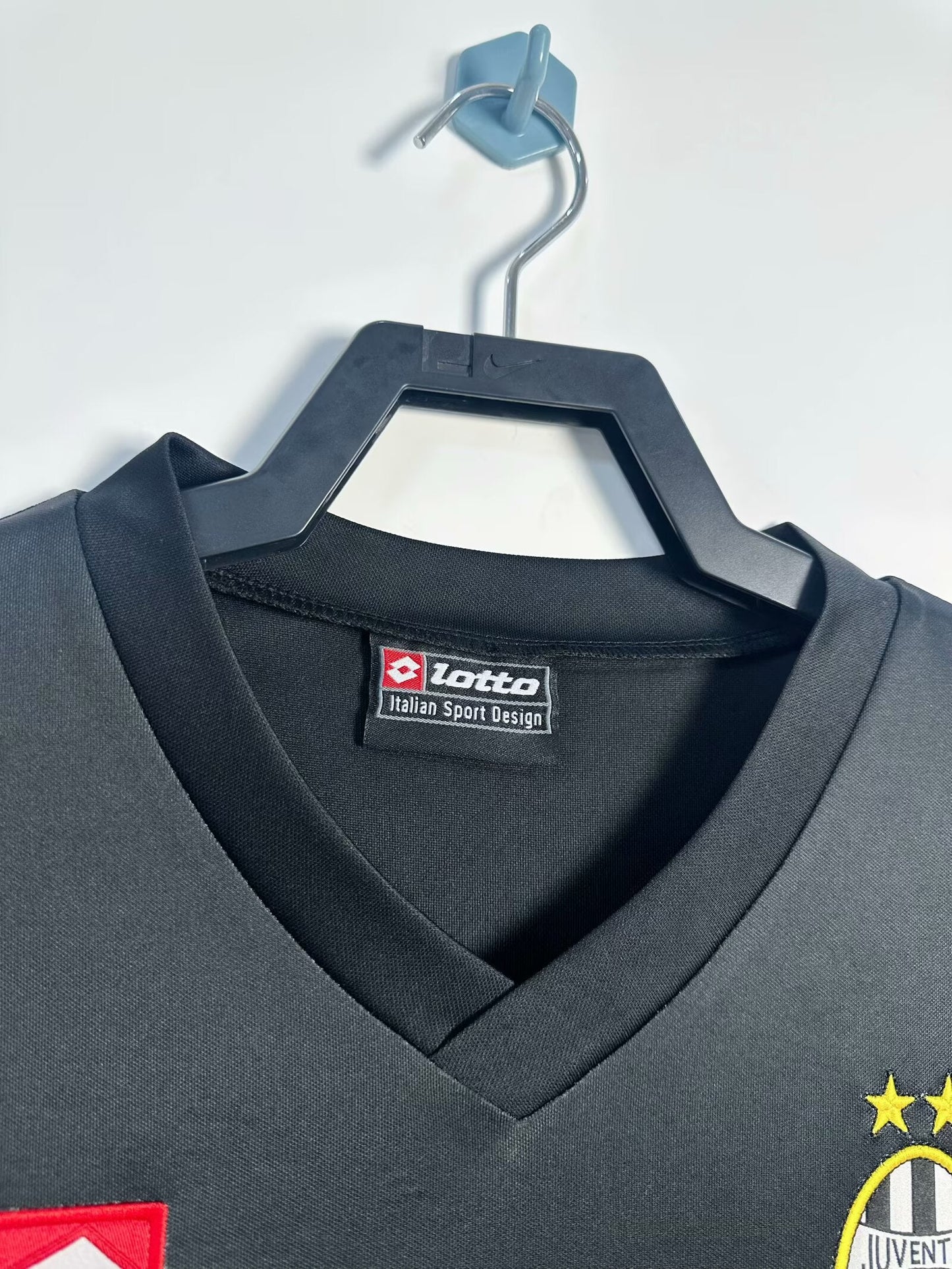 Juventus 2001/02 Away