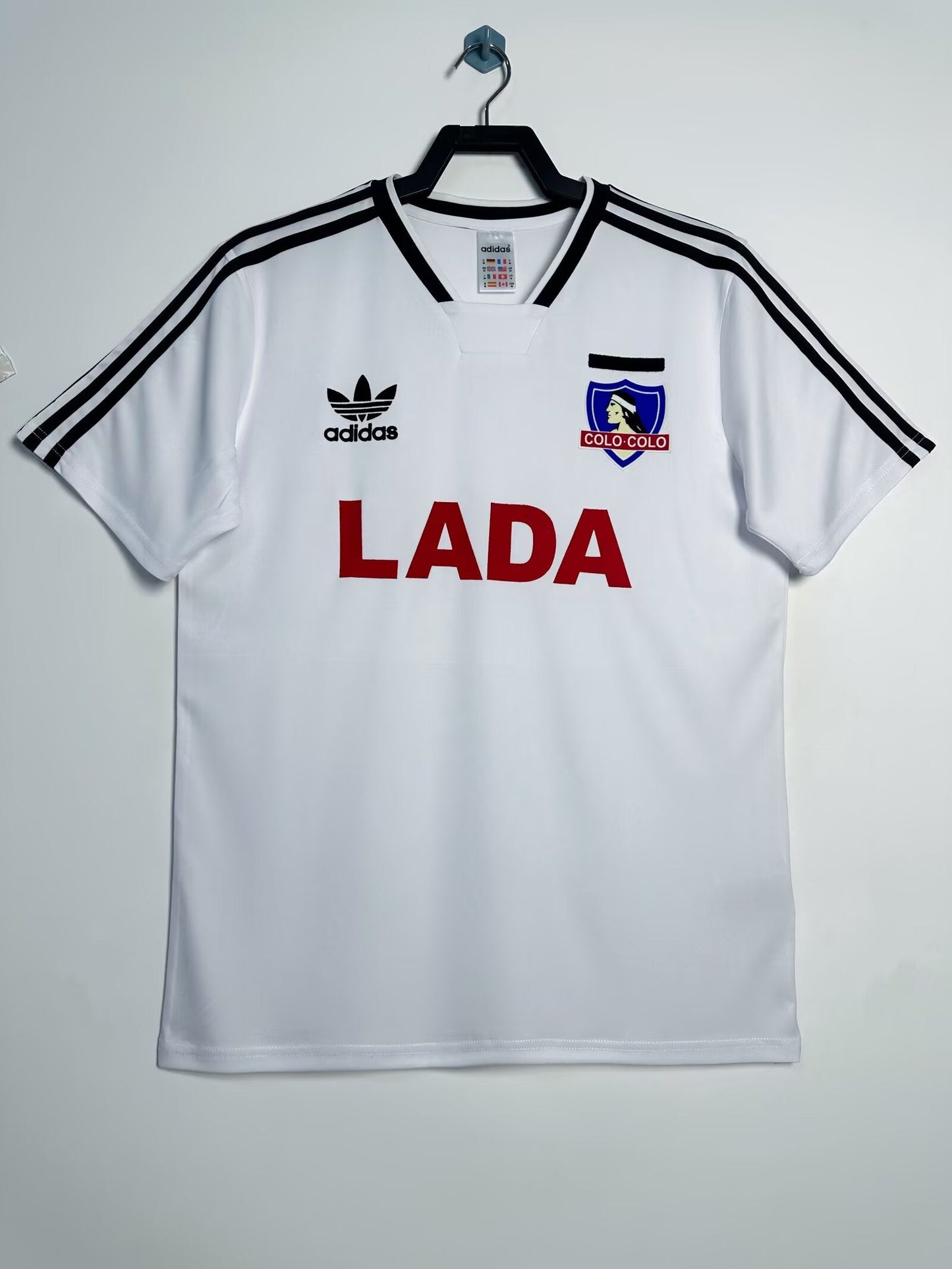 Alt Text: Colo Colo 1991 home jersey retro football shirt