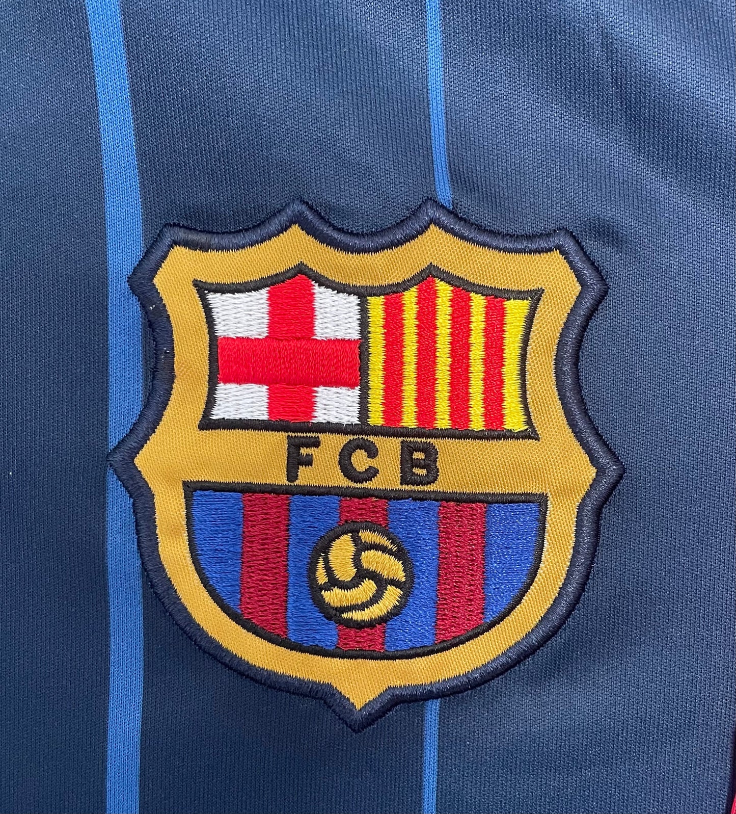 Barcelona 2004/05 Away