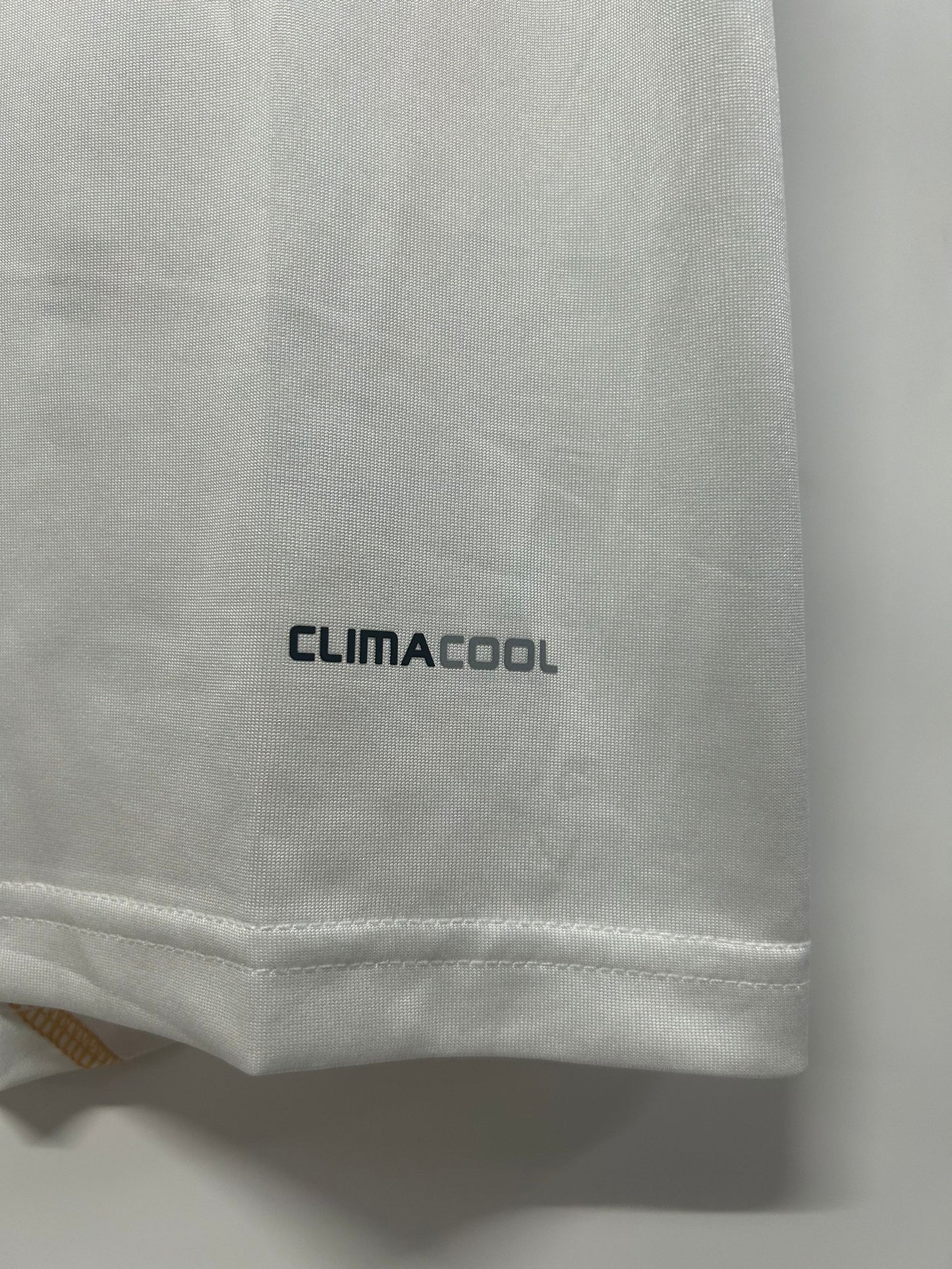 Real Madrid 2009/10 Home