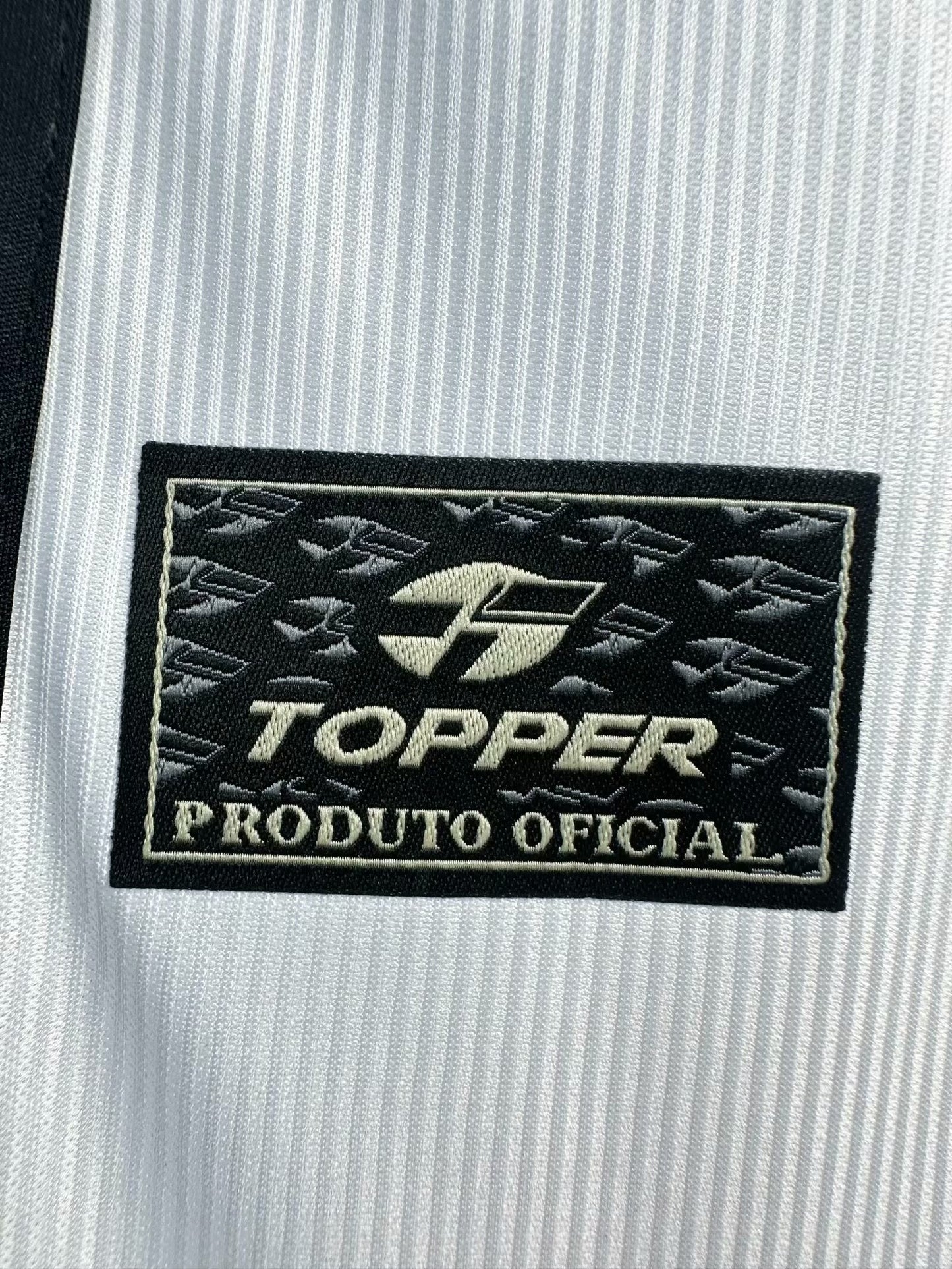 Title: Corinthians 1999/00 Home Jersey – Vintage Classic Kit