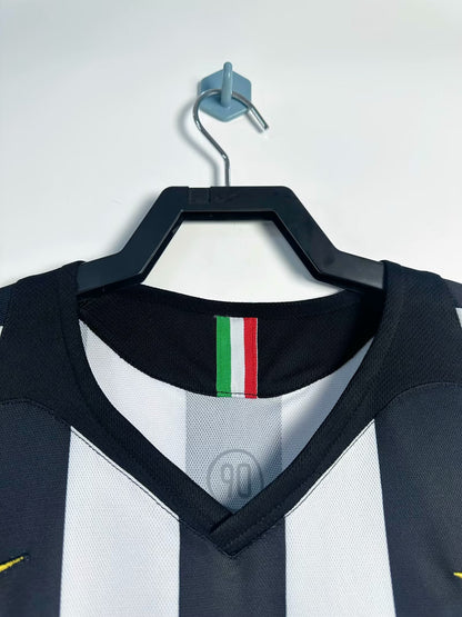 Juventus 2005/06 Home