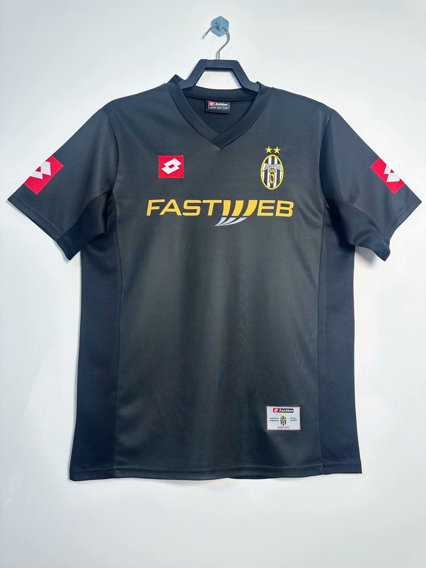 Juventus 2001/02 Away