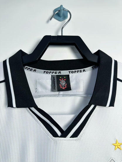 Title: Corinthians 1999/00 Home Jersey – Vintage Classic Kit