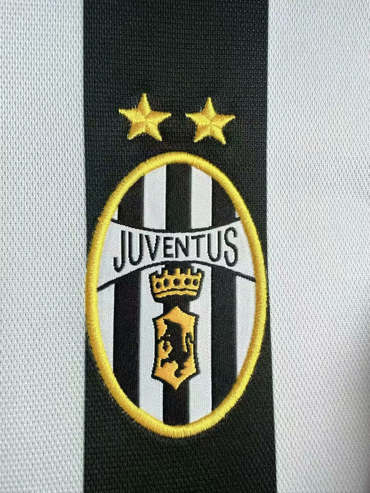 Juventus 2001/02 Home