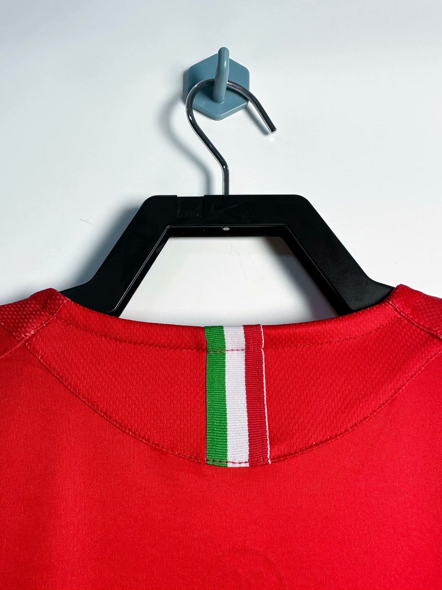 Juventus 2005/06 Away