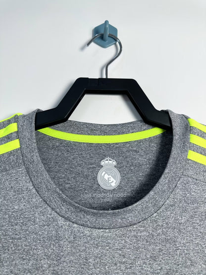 Real Madrid 2015/16 Away