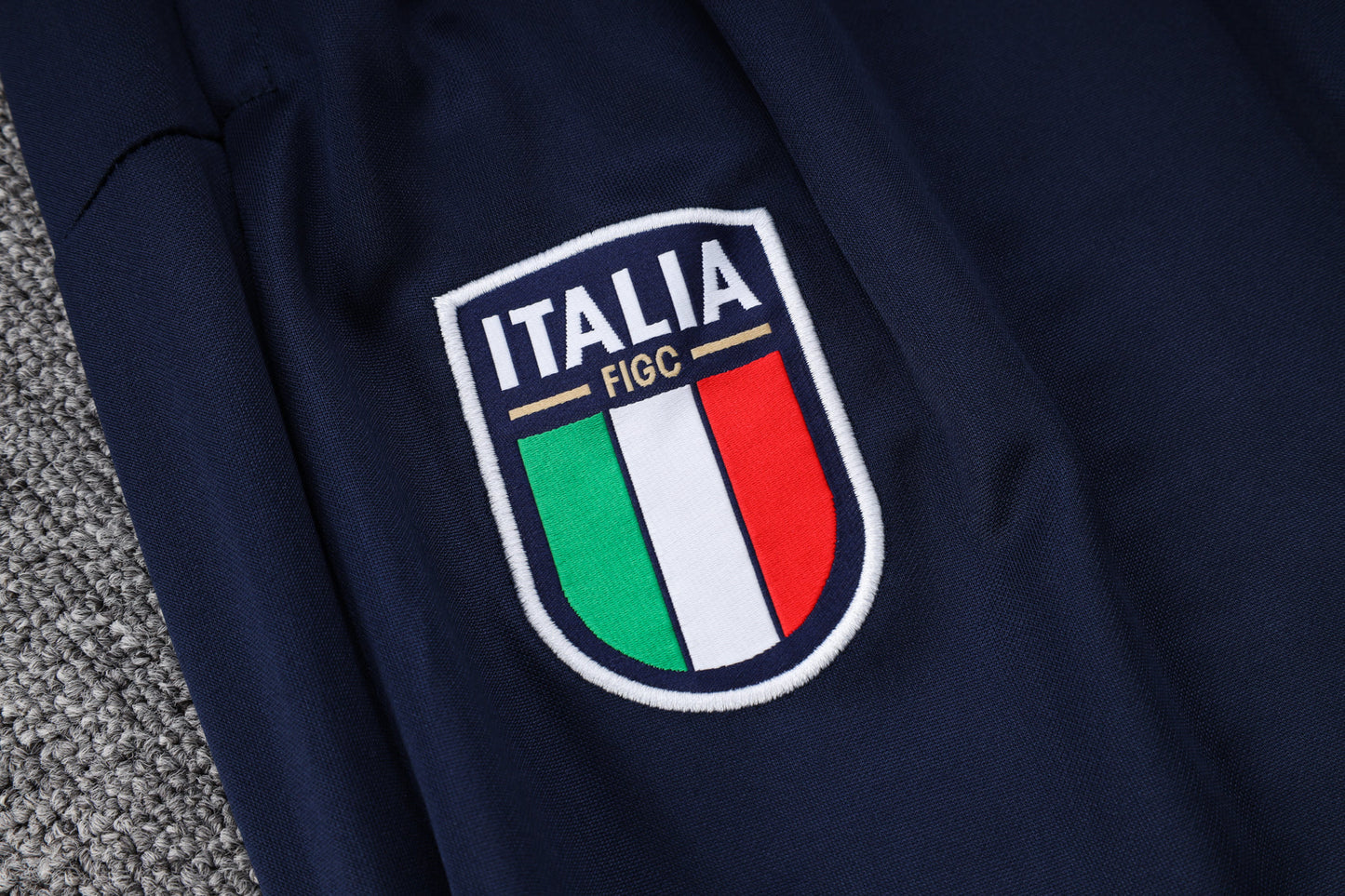 Italy 1/4 Zip Tracksuit Set White/Navy